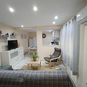 Lineros 24 Apartment